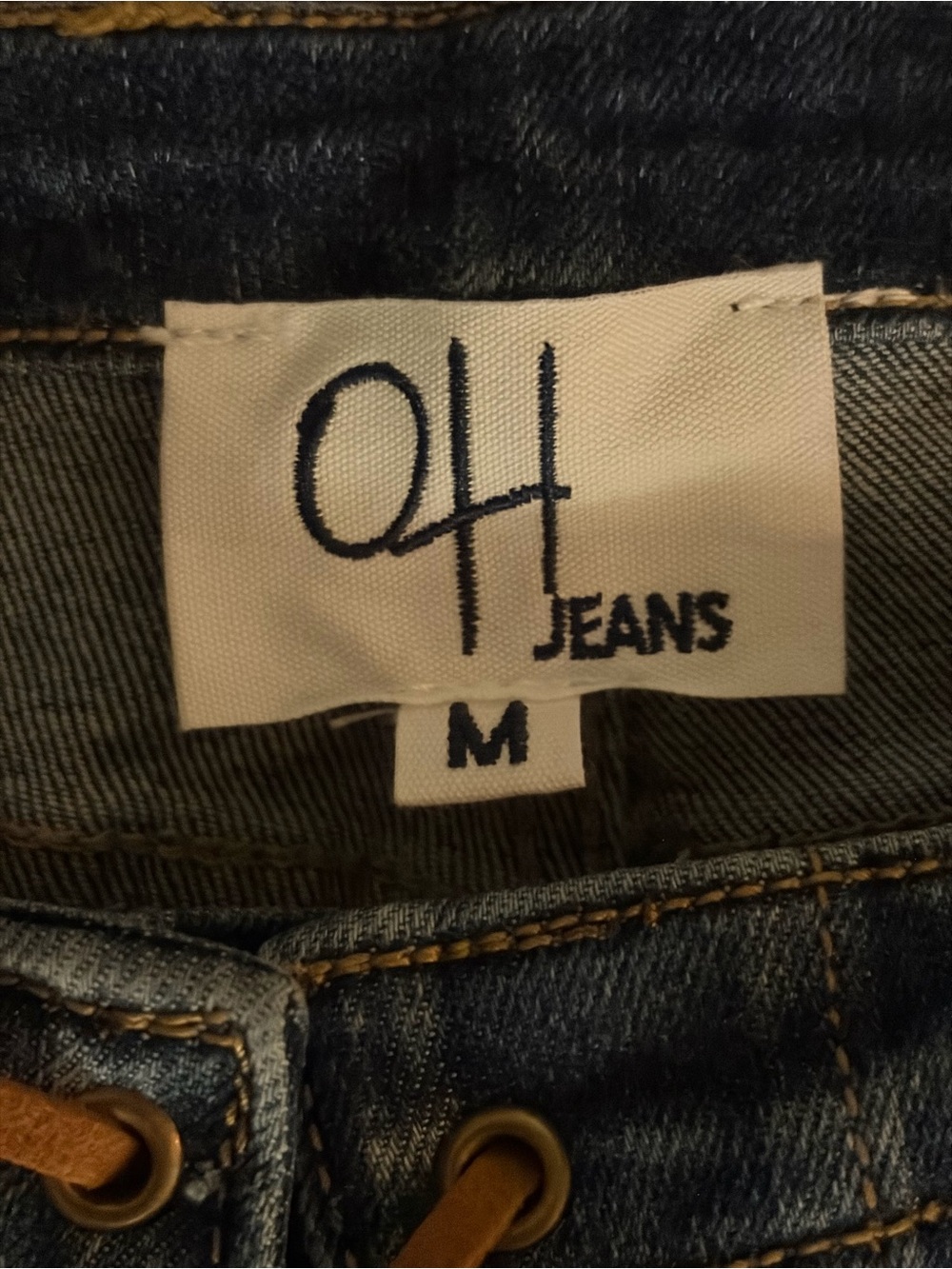 🚨👖🚨NWT AMAZING OLI & HALI LACE-UP RUFFLE STATEMENT JEANS | SIZE M | RETAIL $1 - Picture 2 of 10